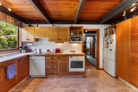 Photo of property in 14 Hamerton Street, Naenae, Lower Hutt, 5011