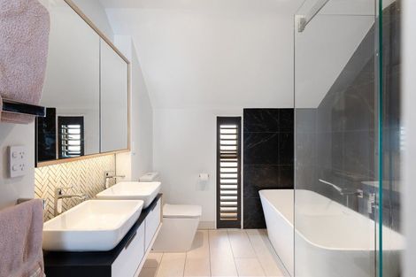 Photo of property in 7b Rugby Street, Merivale, Christchurch, 8014