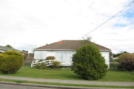 Photo of property in 16 Meihana Street, Takaka, 7110