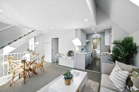Photo of property in 2/31 Gloucester Street, Christchurch Central, Christchurch, 8013