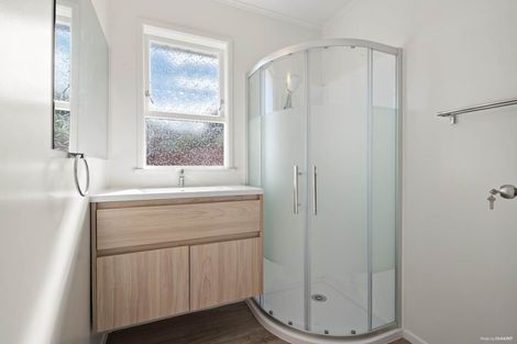 Photo of property in 11 Orton Street, Glenfield, Auckland, 0627