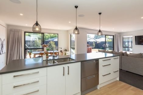 Photo of property in 10 Emma Street, Marshland, Christchurch, 8083