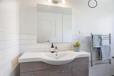 Photo of property in 27/27 Powell Street, Avondale, Auckland, 1026