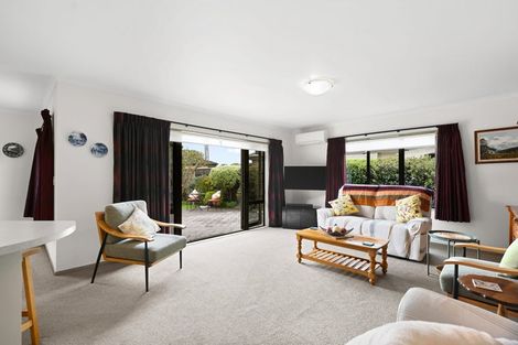 Photo of property in 6 Callum Court, Rototuna, Hamilton, 3210