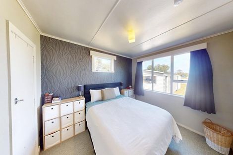 Photo of property in 47 Wilson Street, Waverley, 4510