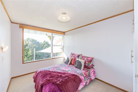 Photo of property in 181 Glenfield Road, Hillcrest, Auckland, 0627