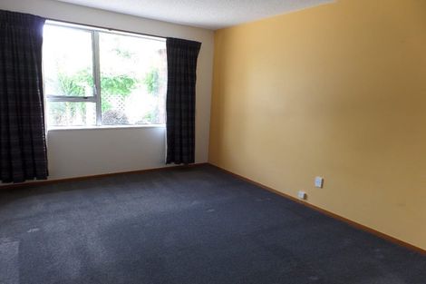 Photo of property in 2/6 James Condon Place, Redwood, Christchurch, 8051
