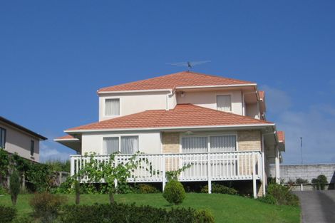 Photo of property in 17 Millstream Drive, Henderson, Auckland, 0610