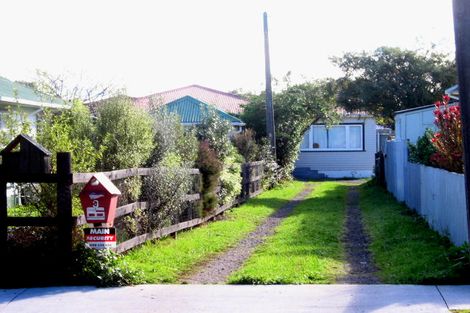 Photo of property in 9 Atmore Avenue, Otaki, 5512