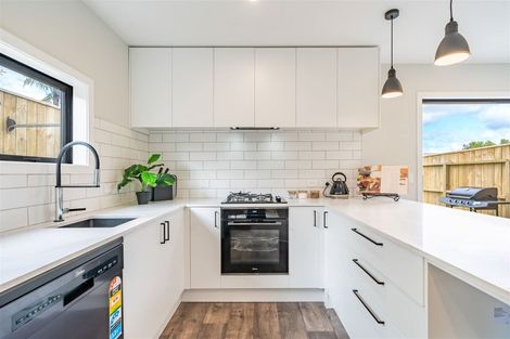 Photo of property in 42d Moeraki Road, Maoribank, Upper Hutt, 5018