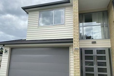 Photo of property in 35 South Kensington Way, Henderson, Auckland, 0612