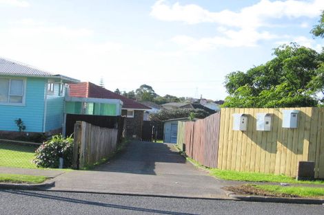 Photo of property in 18 Boundary Road, Clover Park, Auckland, 2019