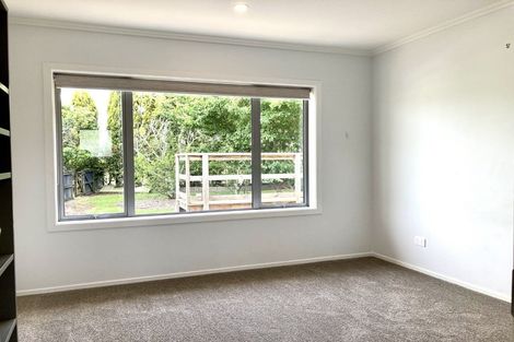 Photo of property in 395 Main Road, Huapai, Kumeu, 0810