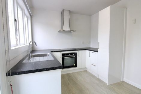 Photo of property in 18 Tamar Street, Island Bay, Wellington, 6023