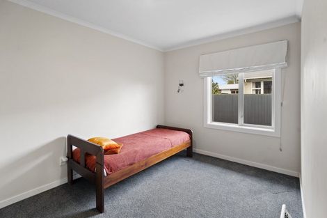 Photo of property in 43 Daniels Road, Redwood, Christchurch, 8051