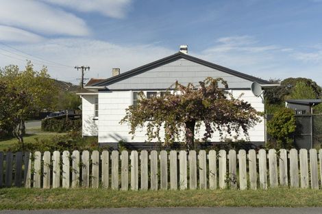 Photo of property in 64 Inniscort Street, Cromwell, 9310