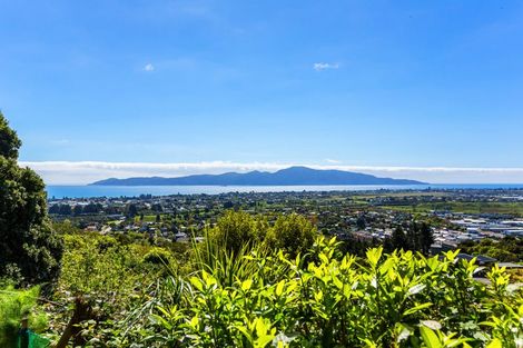 Photo of property in 69 Panorama Drive, Paraparaumu, 5032