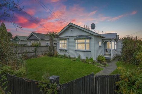 Photo of property in 4 Lionel Street, Avonside, Christchurch, 8061