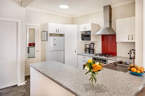 Photo of property in 2 Cornwall Street, Hutt Central, Lower Hutt, 5010