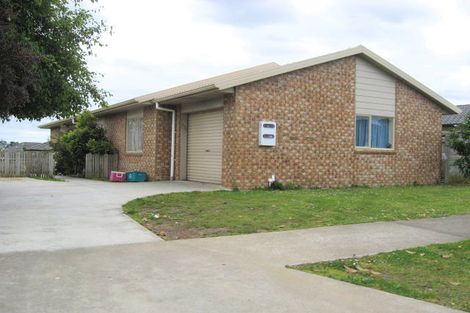 Photo of property in 70 Crossandra Drive, Mangere, Auckland, 2022