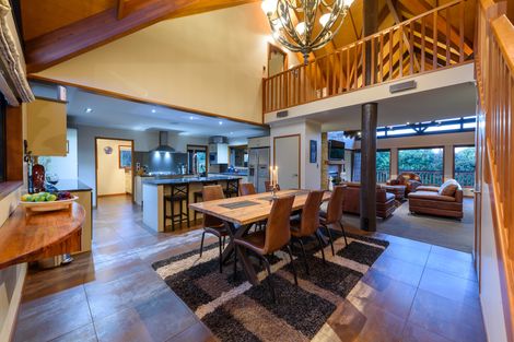 Photo of property in 17 Roger Guy Place, Welcome Bay, Tauranga, 3175