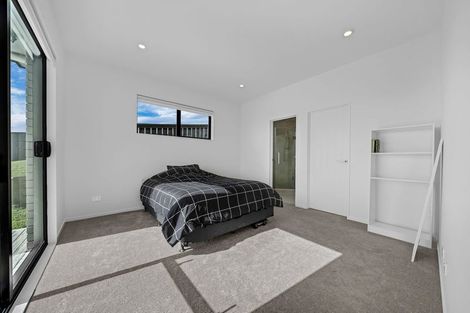 Photo of property in 14 Piedmonte Avenue, Pokeno, 2402