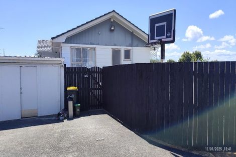 Photo of property in 1/9 Charntay Avenue, Clover Park, Auckland, 2019