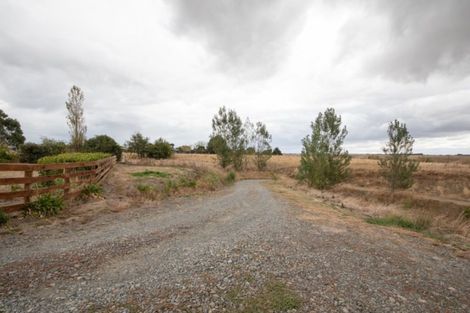 Photo of property in 355 Lethbridge Road, Feilding, 4779