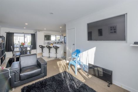 Photo of property in 21 Read Street, Levin, 5510