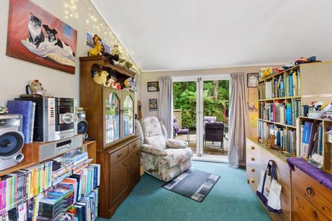 Photo of property in 128 Rahui Road, Otaki, 5512