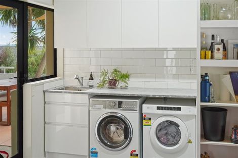 Photo of property in 3 Gardenhill Lane, Redcliffs, Christchurch, 8081