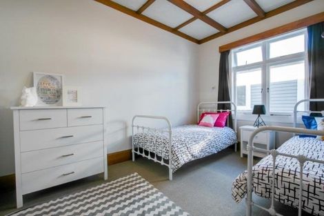 Photo of property in 231 Georges Drive, Napier South, Napier, 4110