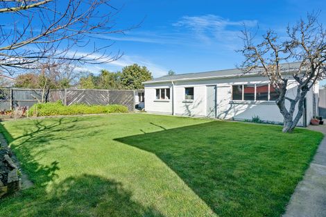 Photo of property in 28 Evesham Crescent, Spreydon, Christchurch, 8024