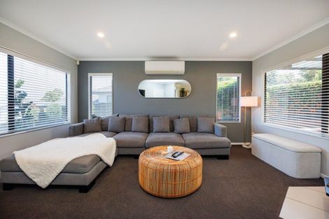 Photo of property in 66 Fraser Drive, Feilding, 4702