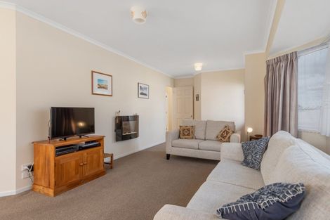 Photo of property in 1/122 Kenny Street, Waihi, 3610