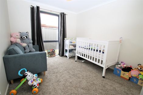 Photo of property in 16 Copperfield Close, Mosgiel, 9024