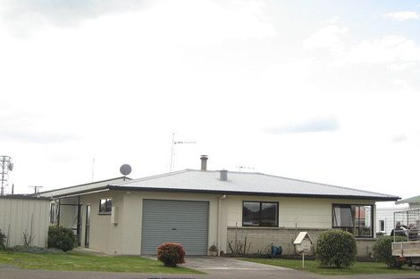 Photo of property in 2/16 Wellington Road, Waipukurau, 4200