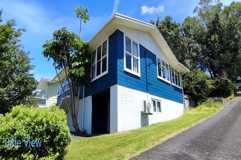 Photo of property in 8 Granby Place, Westown, New Plymouth, 4310