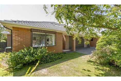 Photo of property in 5 Ilam Park Place, Ilam, Christchurch, 8041