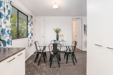 Photo of property in 16 Bronte Place, Owhata, Rotorua, 3010