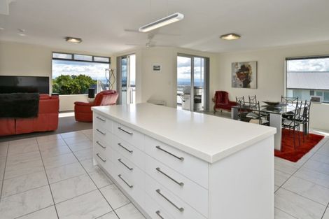 Photo of property in 7 Kenmure Drive, Huntsbury, Christchurch, 8022