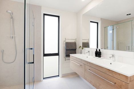 Photo of property in 36 Hugo Shaw Drive, Cambridge, 3434