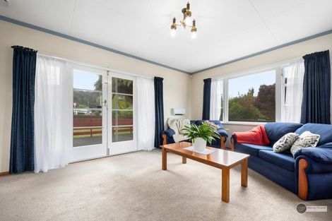 Photo of property in 130 Wainuiomata Road, Wainuiomata, Lower Hutt, 5014
