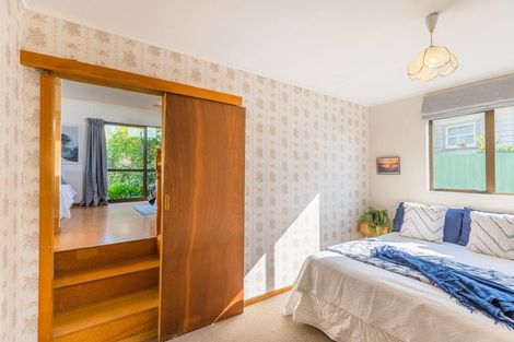 Photo of property in 27 Koromiko Street, Otaki Beach, Otaki, 5512