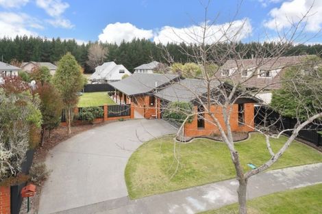 Photo of property in 64 Anglesea Avenue, Parklands, Christchurch, 8083