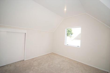 Photo of property in 2/32 Moana Avenue, Onehunga, Auckland, 1061