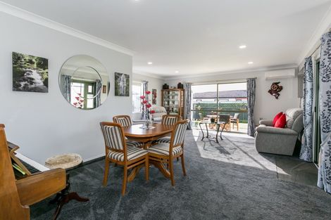 Photo of property in 1/68 Guppy Road, Greenmeadows, Napier, 4112