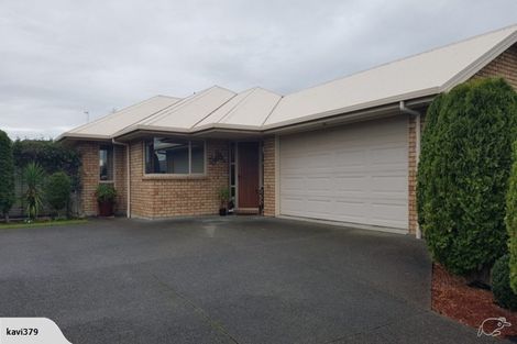 Photo of property in 27 Branigan Parade, Kelvin Grove, Palmerston North, 4414