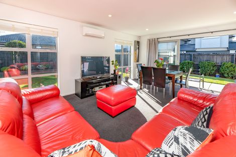 Photo of property in 7 Harston Place, Wigram, Christchurch, 8042