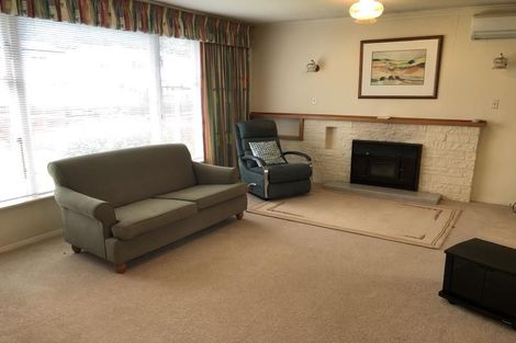Photo of property in 337 George Street, Stokes Valley, Lower Hutt, 5019